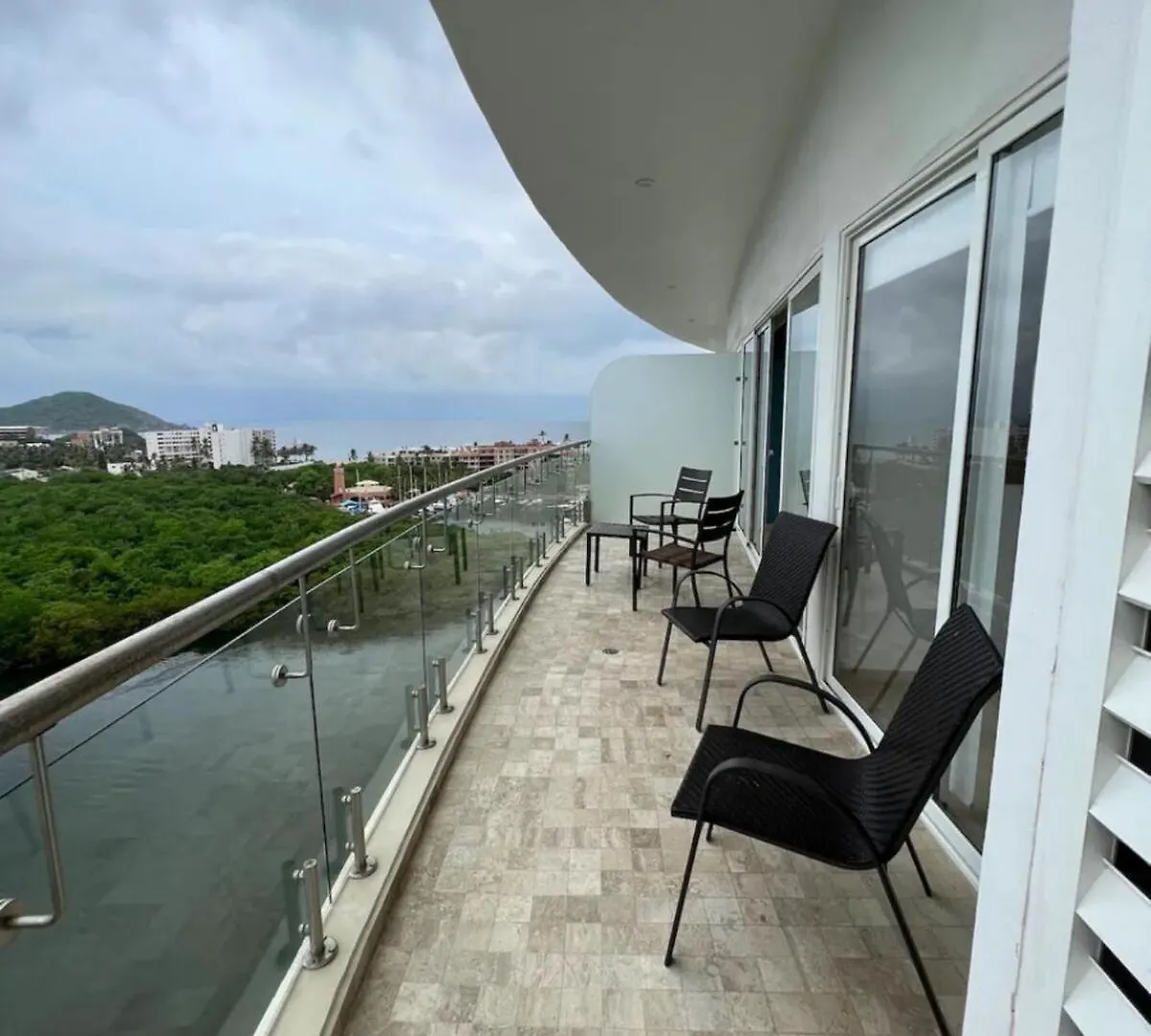 Calido Departamento Vacacional Para 6 P Mazatlan 0*,